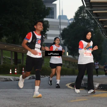 Runner Photo 4599450