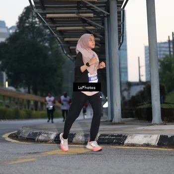 Runner Photo 4599600
