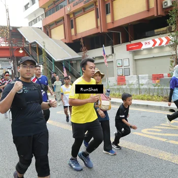 Runner Photo 4599733