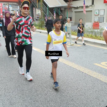 Runner Photo 4599878