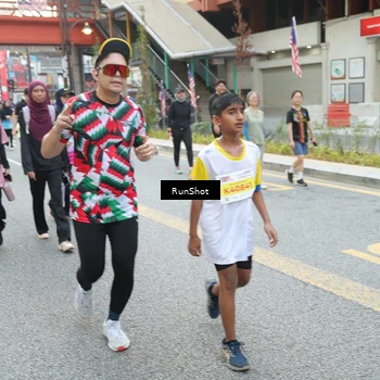 Runner Photo 4599924
