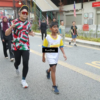 Runner Photo 4599964