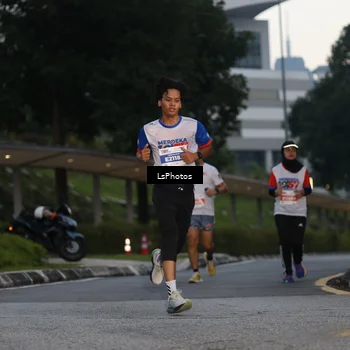 Runner Photo 4600013