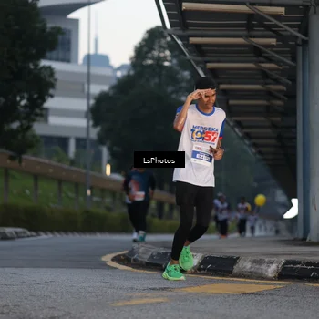 Runner Photo 4600025