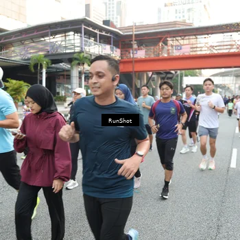 Runner Photo 4600064