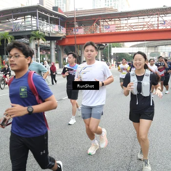 Runner Photo 4600084