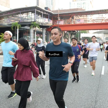 Runner Photo 4600094