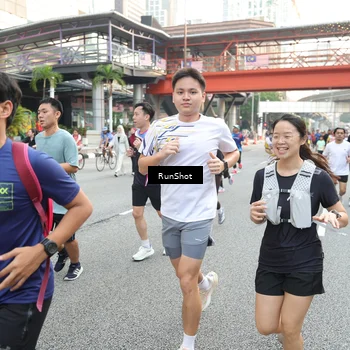 Runner Photo 4600095