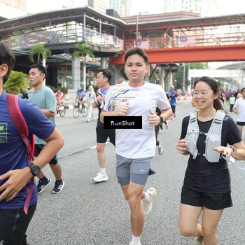 Runner Photo 4600109