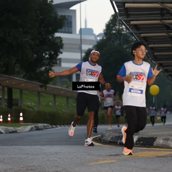 Runner Photo 4600128
