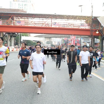 Runner Photo 4600275