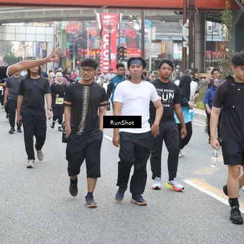 Runner Photo 4600331