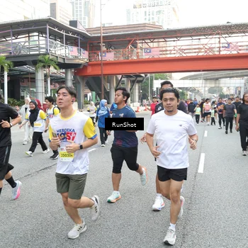 Runner Photo 4600352
