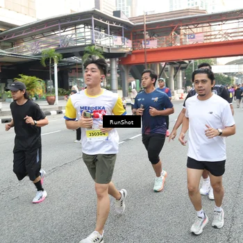 Runner Photo 4600367