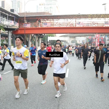 Runner Photo 4600386