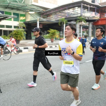 Runner Photo 4600425