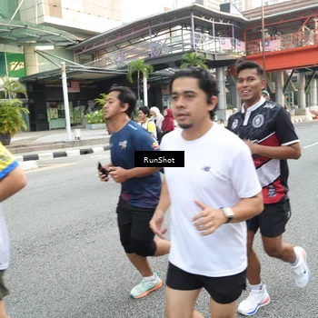 Runner Photo 4600442