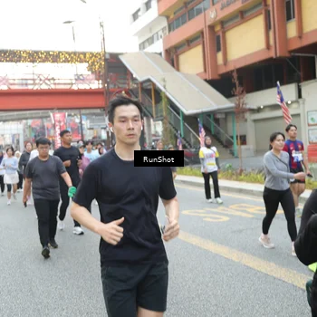 Runner Photo 4601042