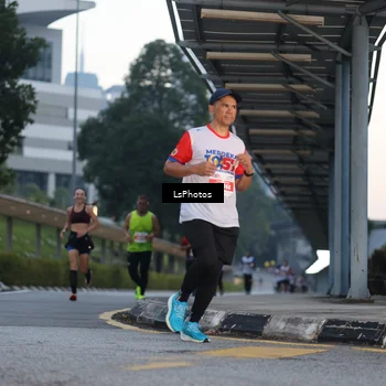 Runner Photo 4601065