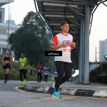 Runner Photo 4601085