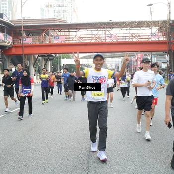 Runner Photo 4601212