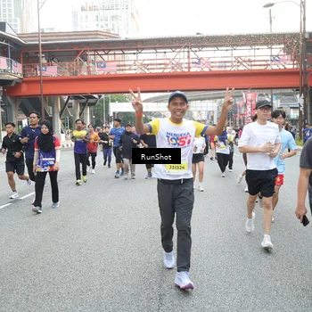 Runner Photo 4601225