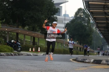 Runner Photo 4601250