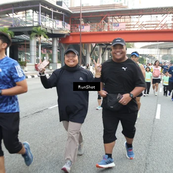 Runner Photo 4601689