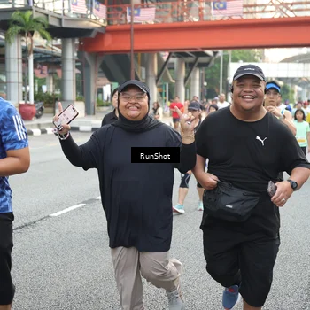 Runner Photo 4601695