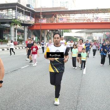 Runner Photo 4602272