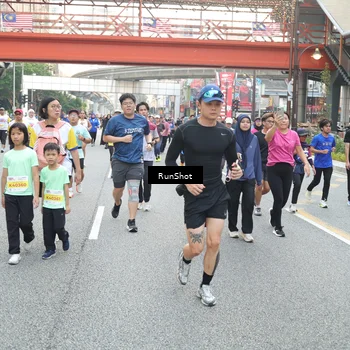 Runner Photo 4602419