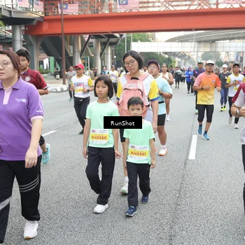 Runner Photo 4602600