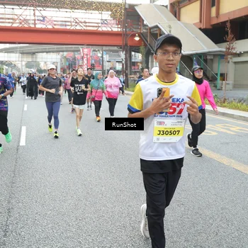 Runner Photo 4602955