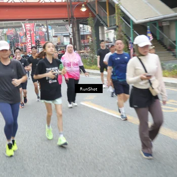 Runner Photo 4603015