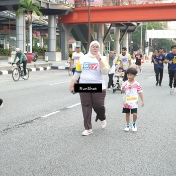 Runner Photo 4603219