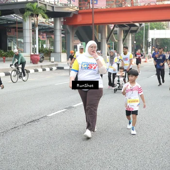 Runner Photo 4603356
