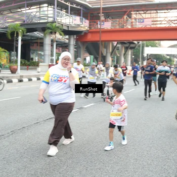 Runner Photo 4603360