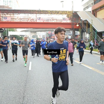 Runner Photo 4603453