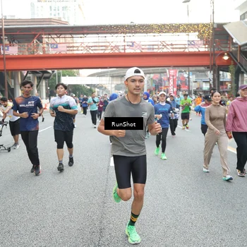 Runner Photo 4603544