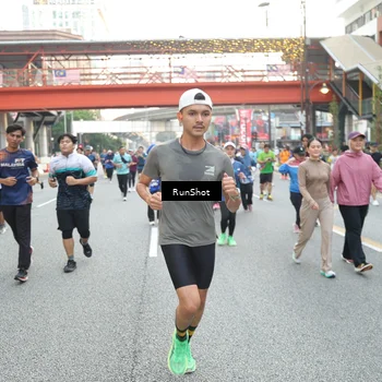 Runner Photo 4603555