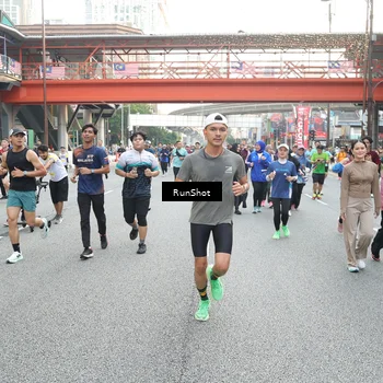 Runner Photo 4603572
