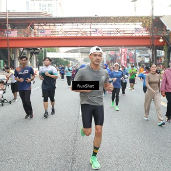Runner Photo 4603611