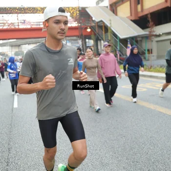 Runner Photo 4603622