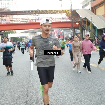 Runner Photo 4603626