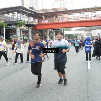 Runner Photo 4603673