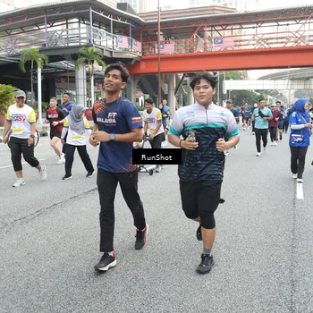 Runner Photo 4603682