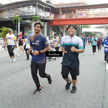 Runner Photo 4603696