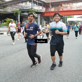 Runner Photo 4603710