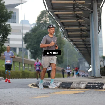 Runner Photo 4603717
