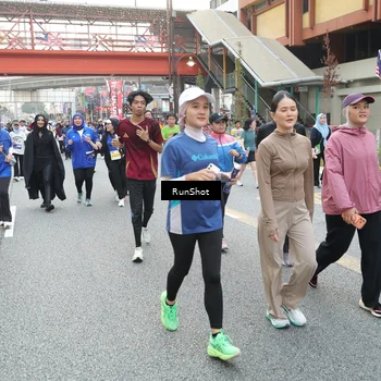 Runner Photo 4603735